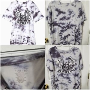 Torrid tshirt size 1